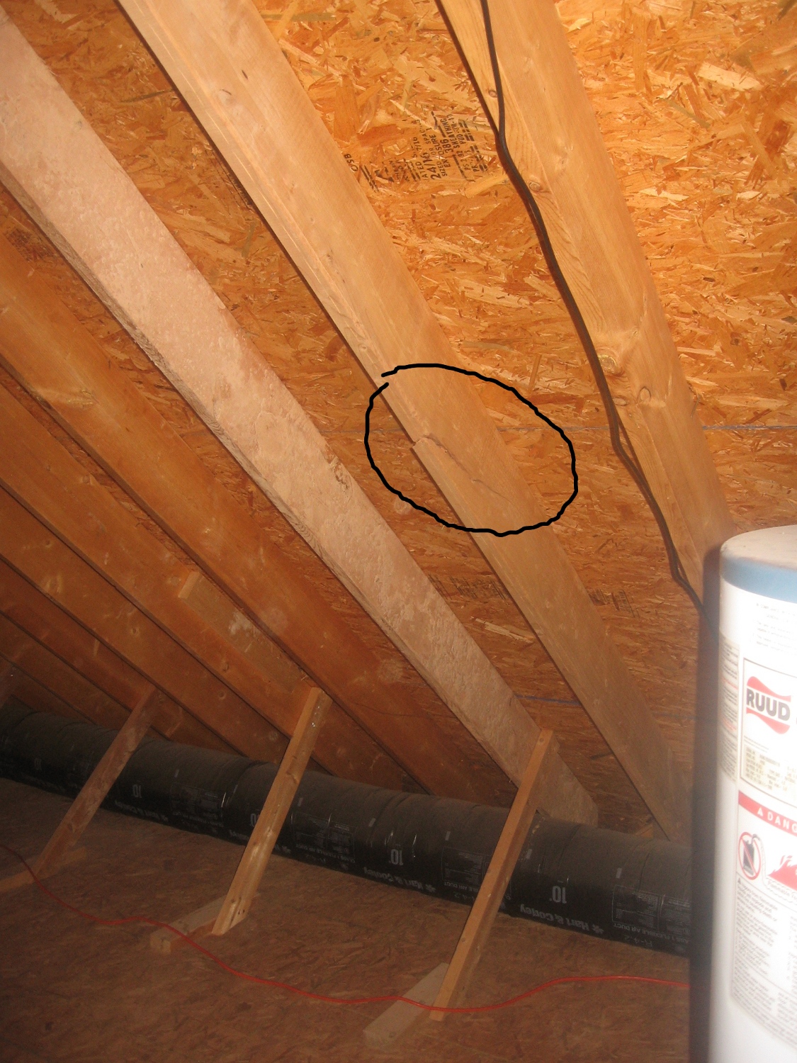 Roof Rafter Cracked How Bad Shingles Cleaning Glue Leaking