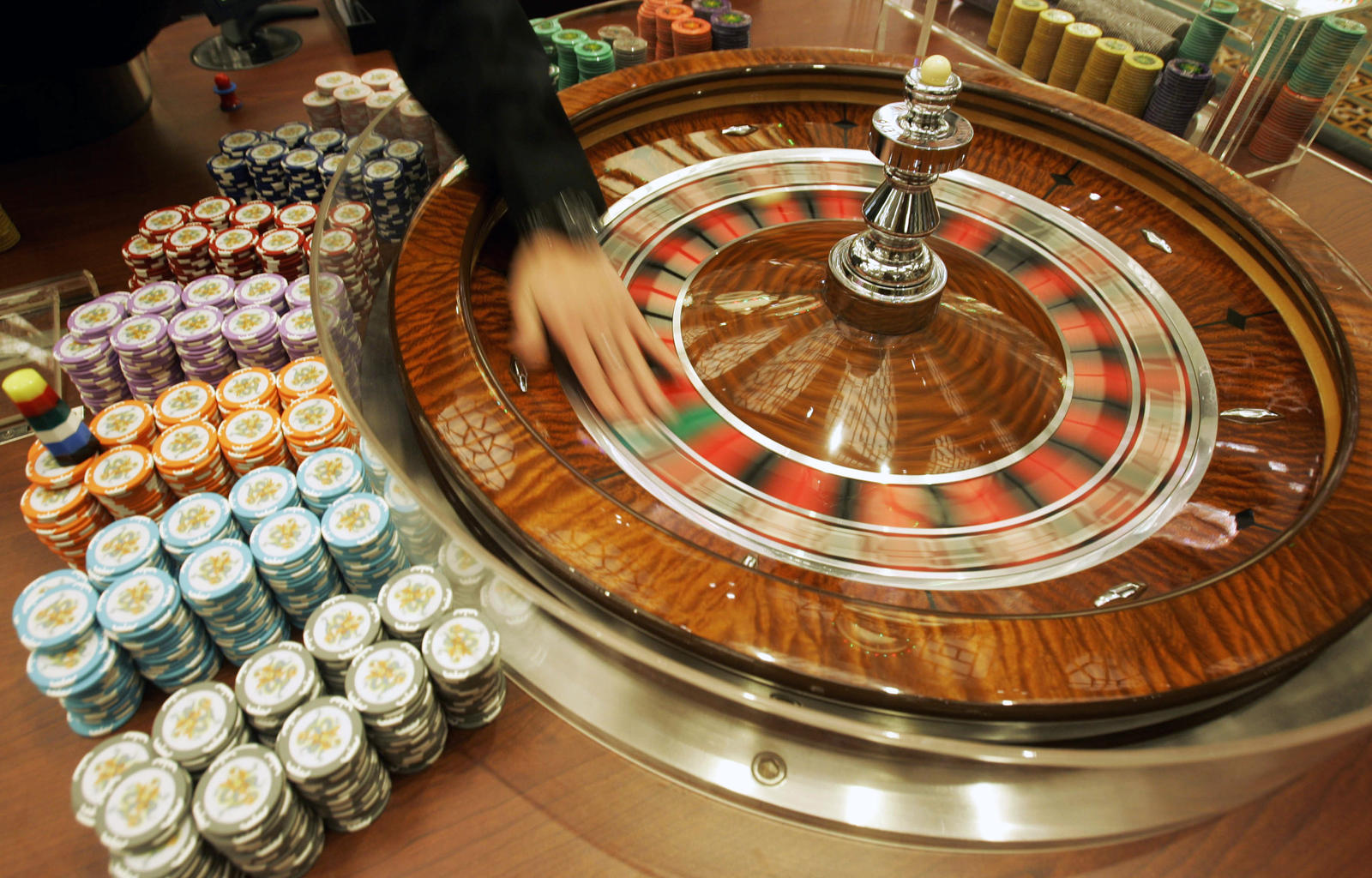 Pros And Cons Of Casinos Boomtown Casino Harvey La