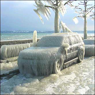 8678d1191660794-you-know-its-cold-outside-when-ice_car_330_330x330.jpg