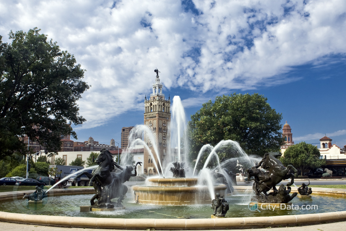 J.c. nichols fountain in the plaza district of kansas city