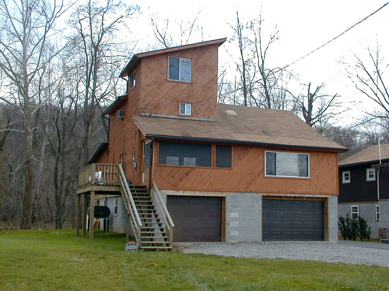 Home elevated belonging to Ben Black.  Photo by: Liz Roll/FEMA News Photo