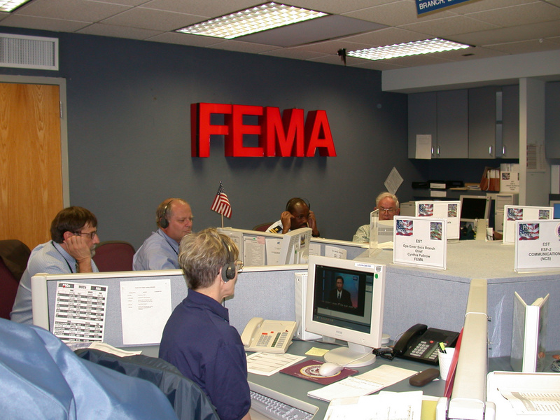 Washington: FEMA&#39;s Emergency Support Team employees were TOPOFF2 exercise...