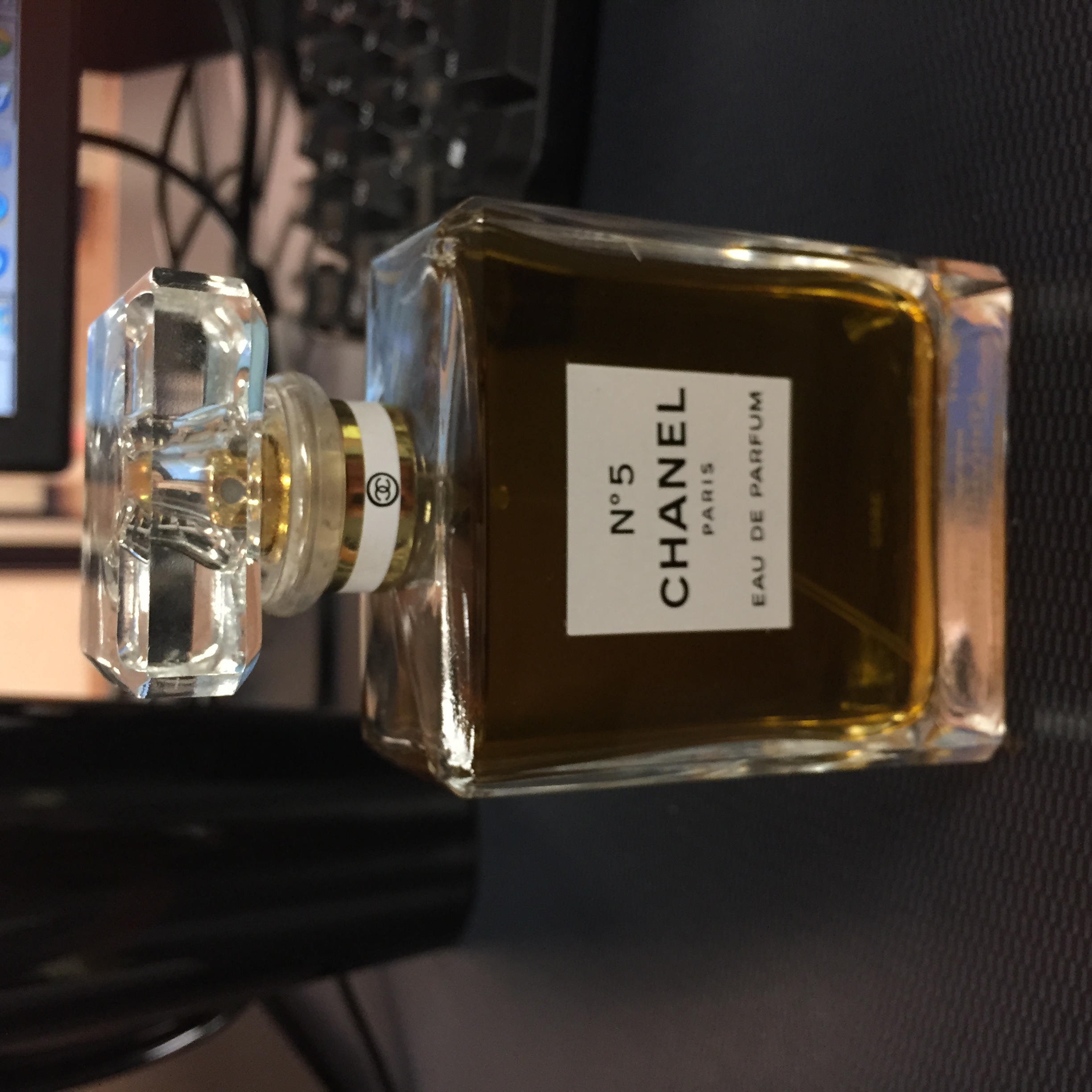 Chanel No.5 EDP authentication (color, light, smell, scent) - Fashion and  Beauty -clothes, shoes, hair care, skin care, makeup, designers -  City-Data Forum