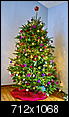 As Americans face a fiscal cliff, the Obamas make do with 54 Christmas trees-tree-2012.jpg