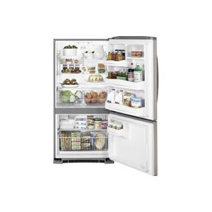 ge-gbsl0hcxrls-203-cu-ft-bottom-freezer-refrigerator photo